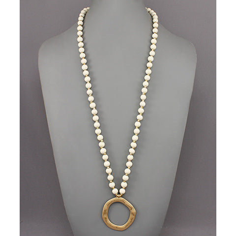 Ivory Circle Pendant Bead Necklace